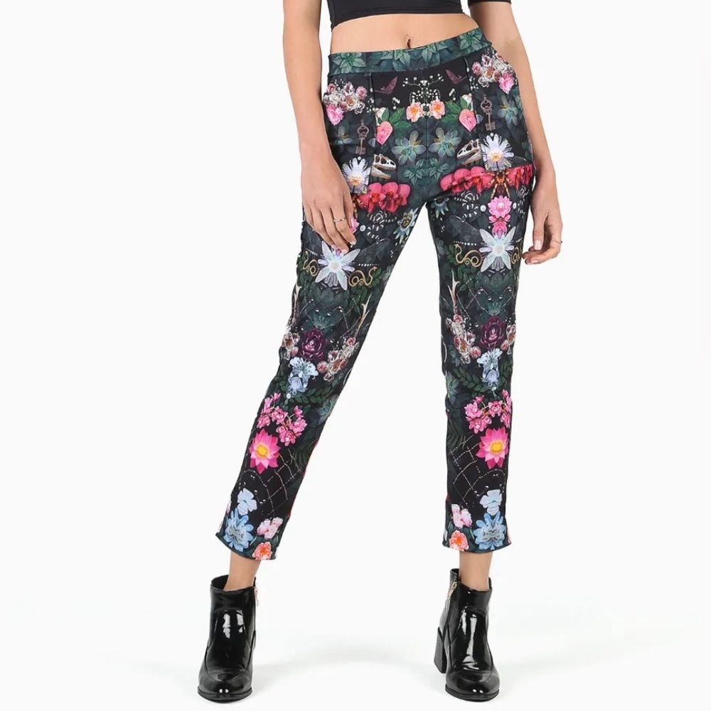 Blackmilk Biologica Cuffed Pants